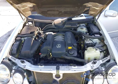 2000 Mercedes-Benz E 320 из США, поврежденный, VIN WDBJF65J9YB118943